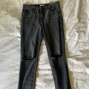 Good American good legs jeans